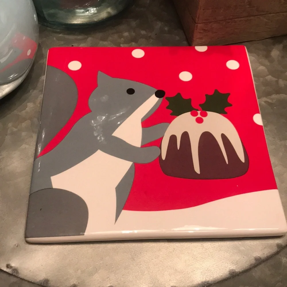 Crate and Barrel Holiday Trivet